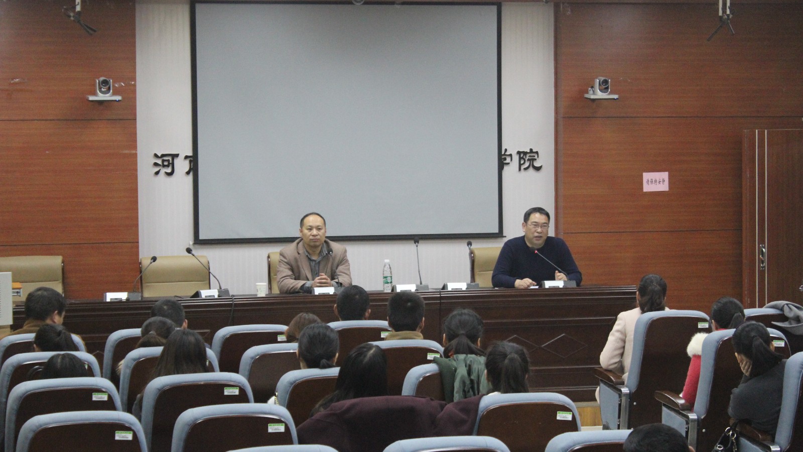 1479826156306042.jpg 1479826156306042.jpg